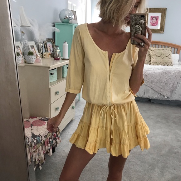 ⭐️Free People Yellow Mini Dress⭐️ - Picture 3 of 5